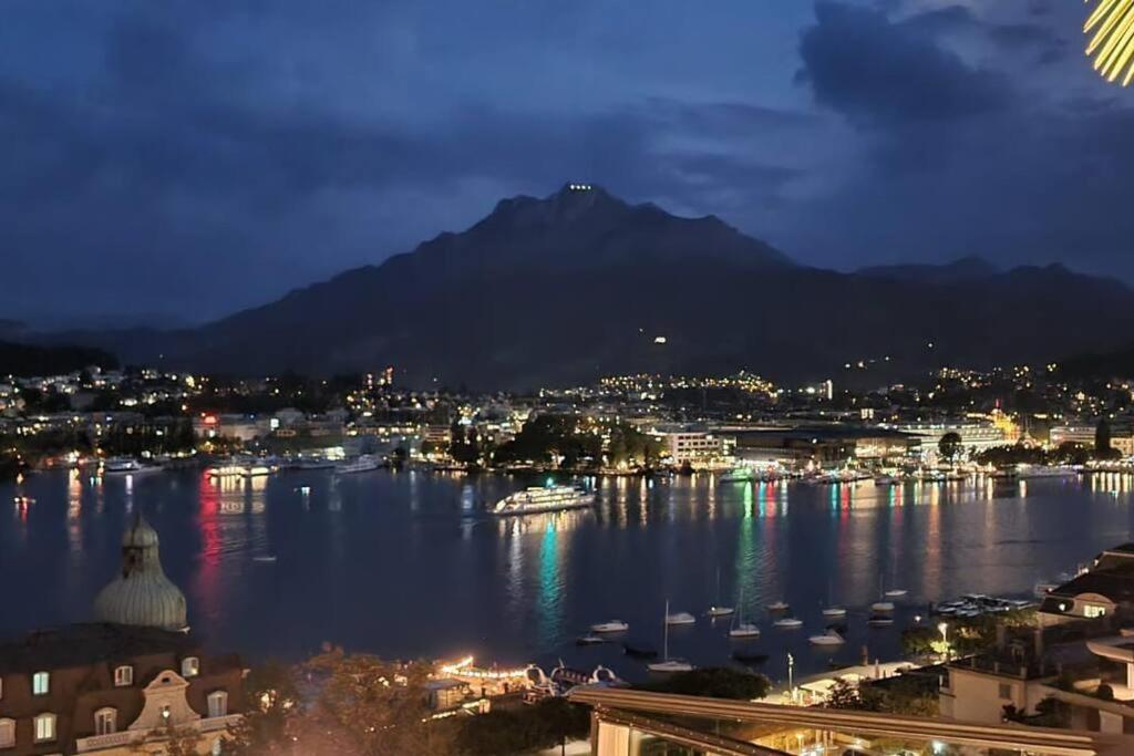 Idyllische Ferienwohnung In Bissone Εξωτερικό φωτογραφία