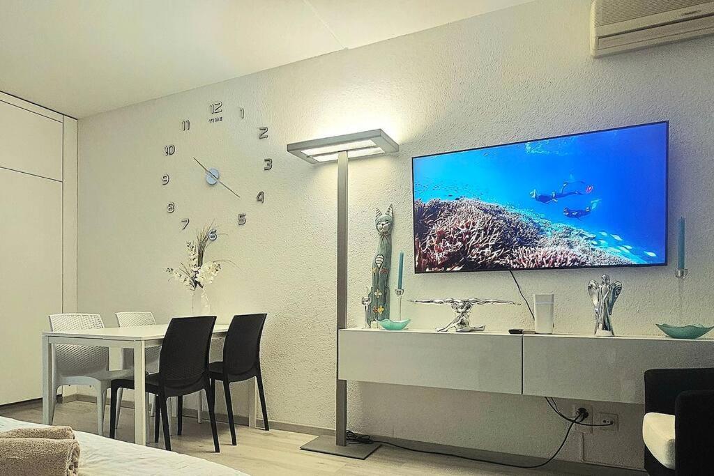 Idyllische Ferienwohnung In Bissone Εξωτερικό φωτογραφία